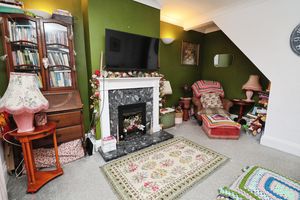 YORK ROAD- click for photo gallery